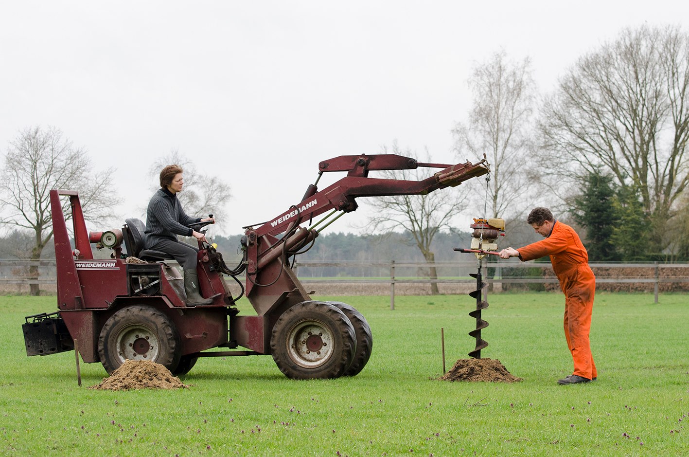 904521_583174738374105_1925842446_o